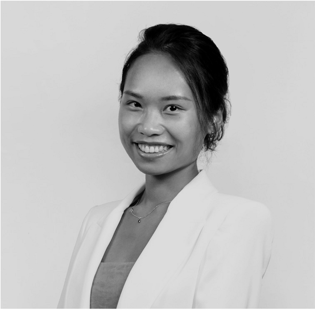 ريبيكا شيك - مديرة الحسابات رفقة شيك