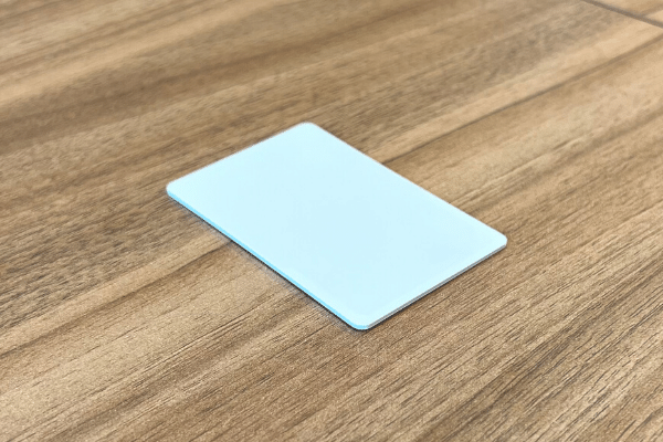 بطاقات مفاتيح بلوتوث و RFID